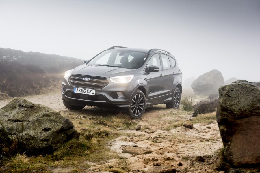  Ford Kuga ST-Line 2017 года  (UK) (фото 39 из 63)